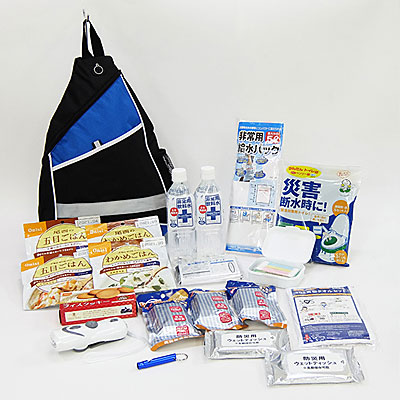 わかめごはん×2、クッキー(プレーン)×3、ライスクッキー、